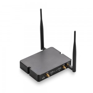 Маршрутизатор KROKS Rt-Cse DS m4 (LTE cat.4 2SIM до 150 Мбит/с)